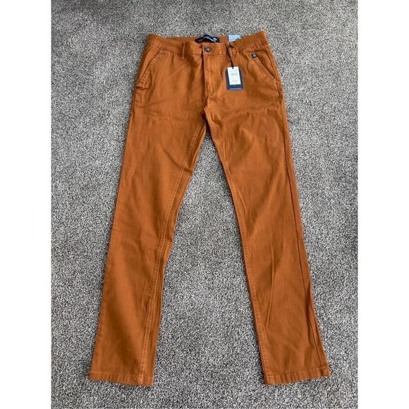 NWT Men’s Desert Dunes 32/32 weekend style tapered modern stretch khaki pants- t - Picture 1 of 9